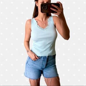 Arizona Jean Company Blue Lace Tank
